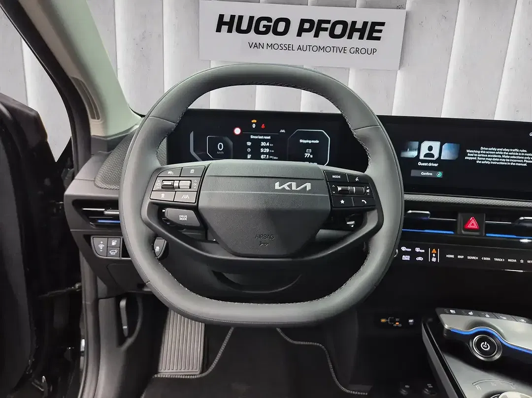 Kia EV6 - Thumbnail 5