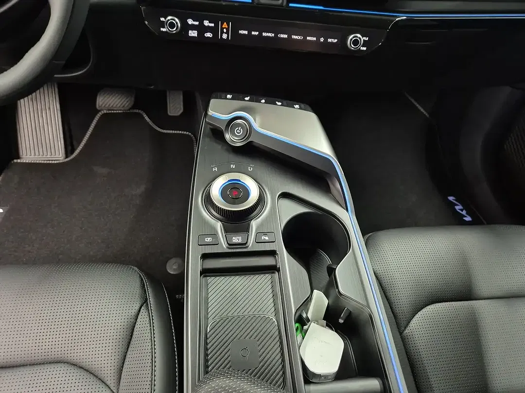 Kia EV6 - Thumbnail 6