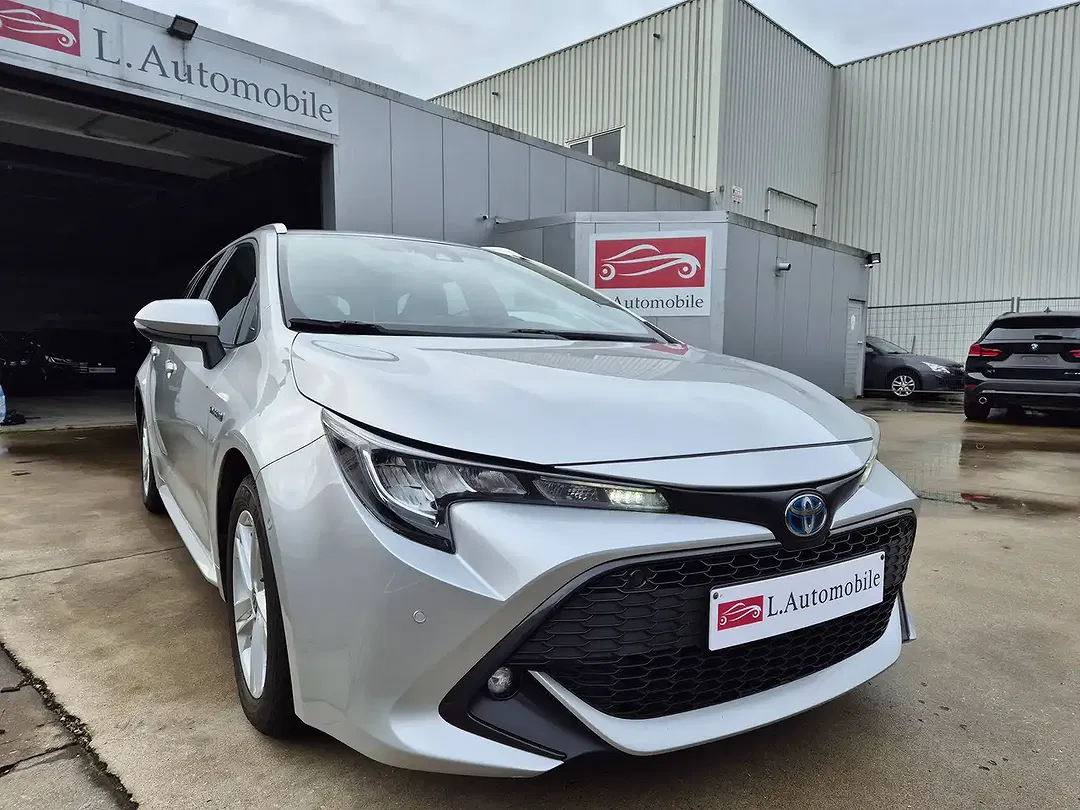 Toyota Corolla - Thumbnail 3