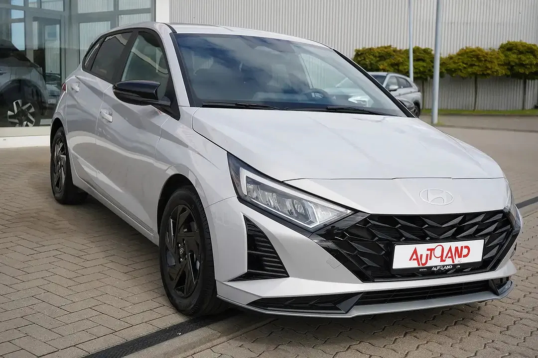 Hyundai i20 - Thumbnail 9
