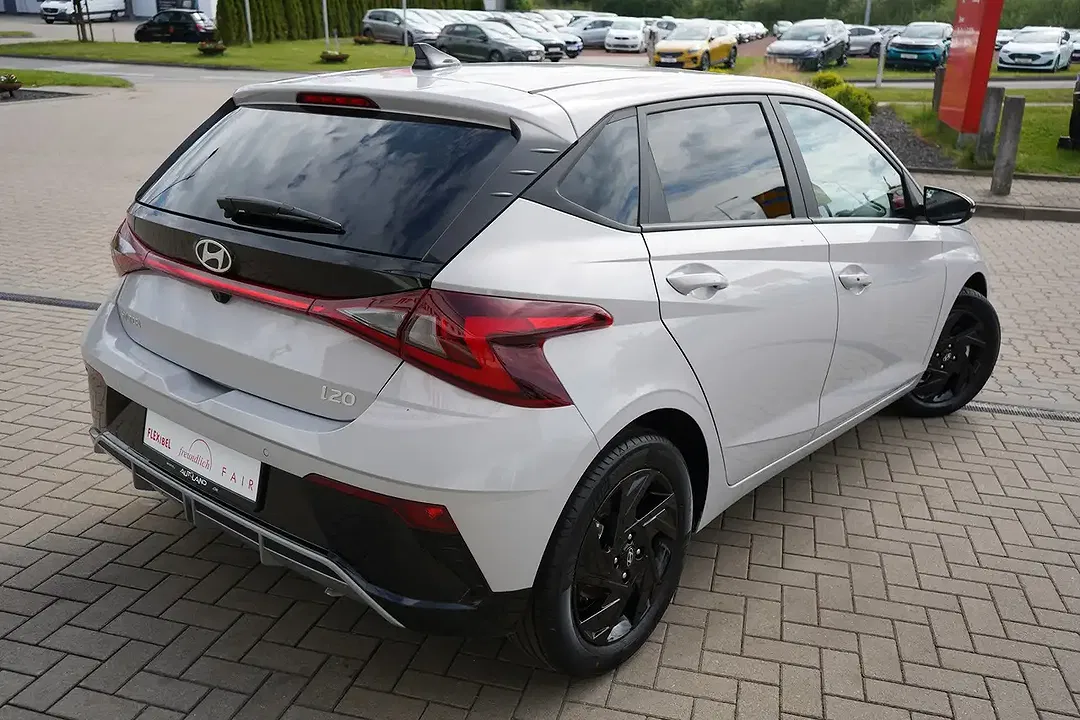 Hyundai i20 - Thumbnail 5