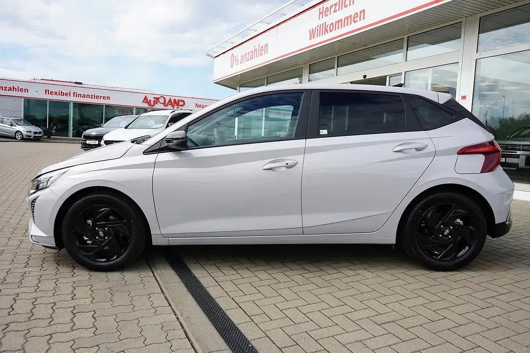 Hyundai i20 - Thumbnail 8