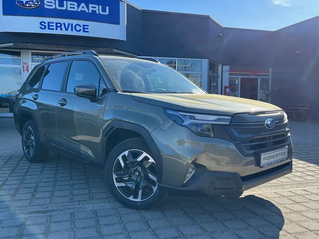 Subaru Forester - Thumbnail 1