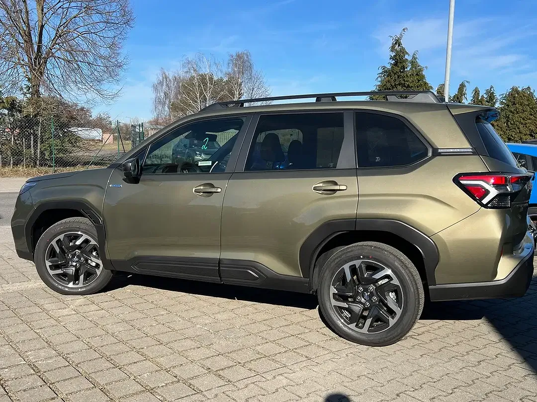 Subaru Forester - Thumbnail 8