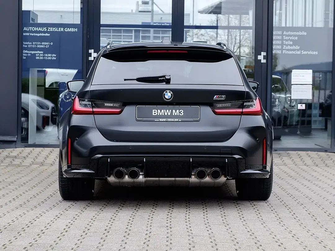 BMW M3 - Thumbnail 6