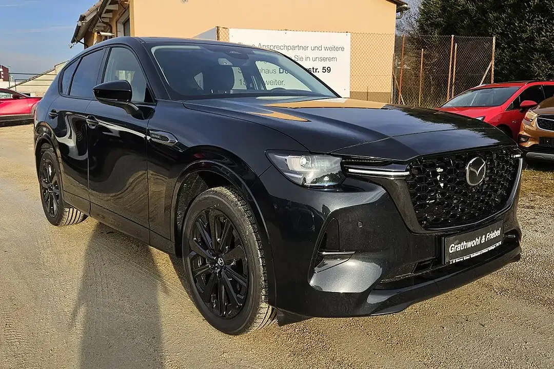 Mazda CX-60 - Thumbnail 3
