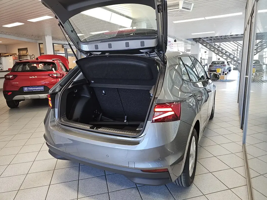 Skoda Fabia - Thumbnail 3