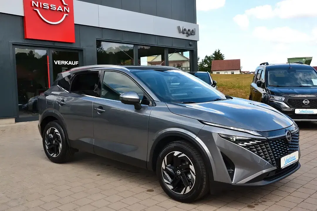 Nissan Qashqai - Thumbnail 4