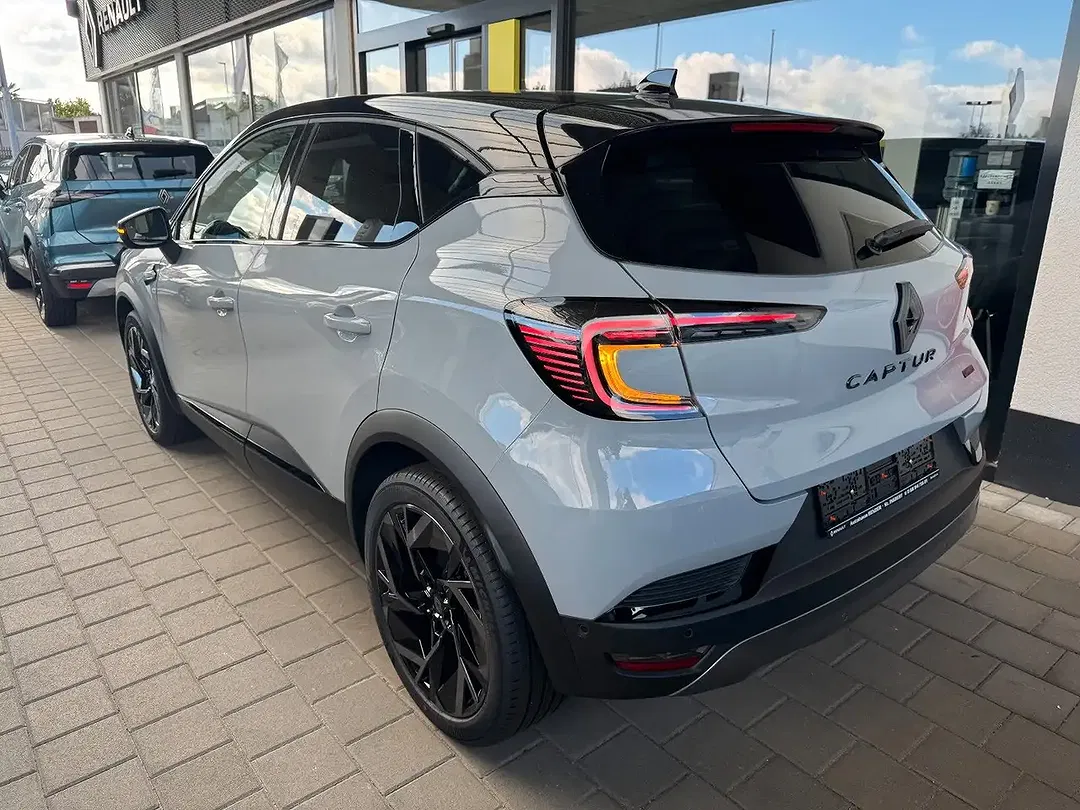 Renault Captur - Thumbnail 10
