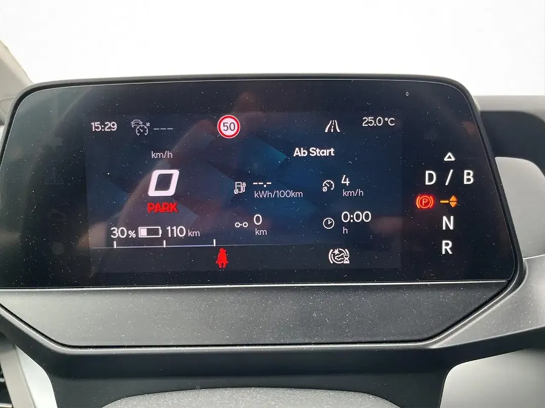 CUPRA Born - Thumbnail 11