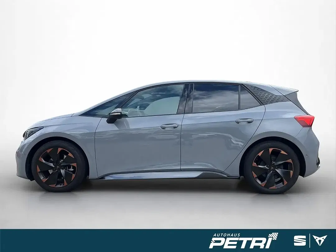CUPRA Born - Thumbnail 2