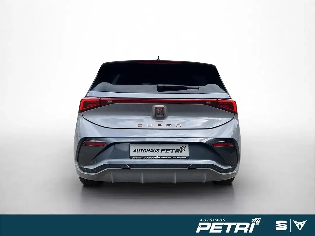 CUPRA Born - Thumbnail 4
