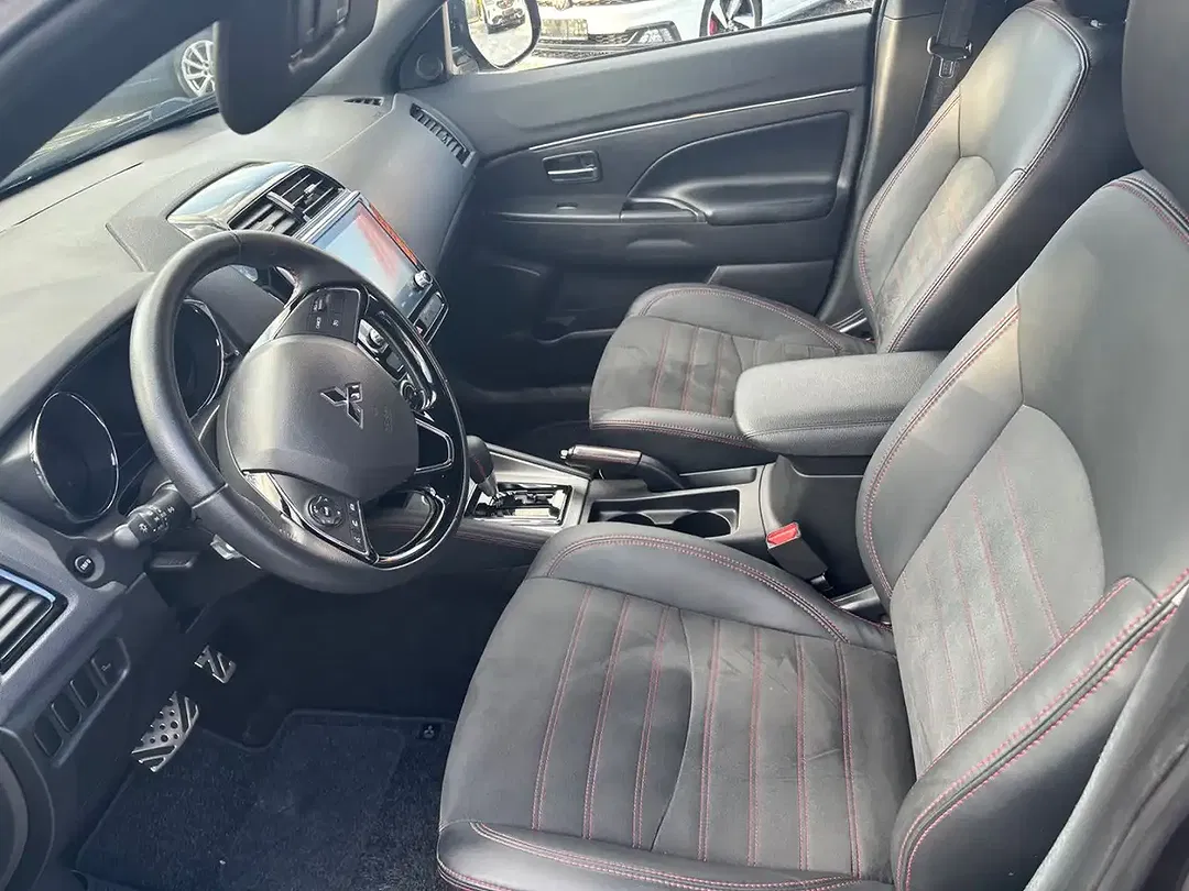 Mitsubishi ASX - Thumbnail 12