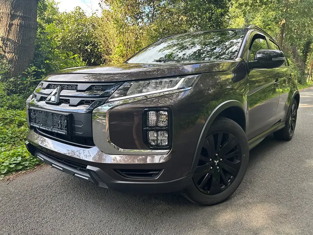 Mitsubishi ASX - Thumbnail 2