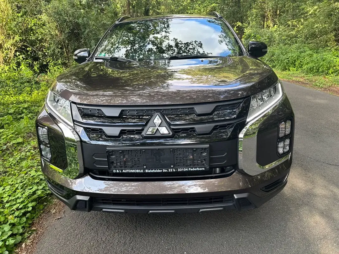 Mitsubishi ASX - Thumbnail 3
