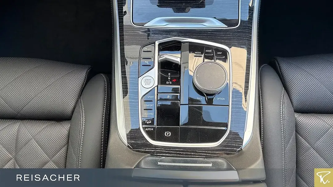 BMW X5 - Thumbnail 10