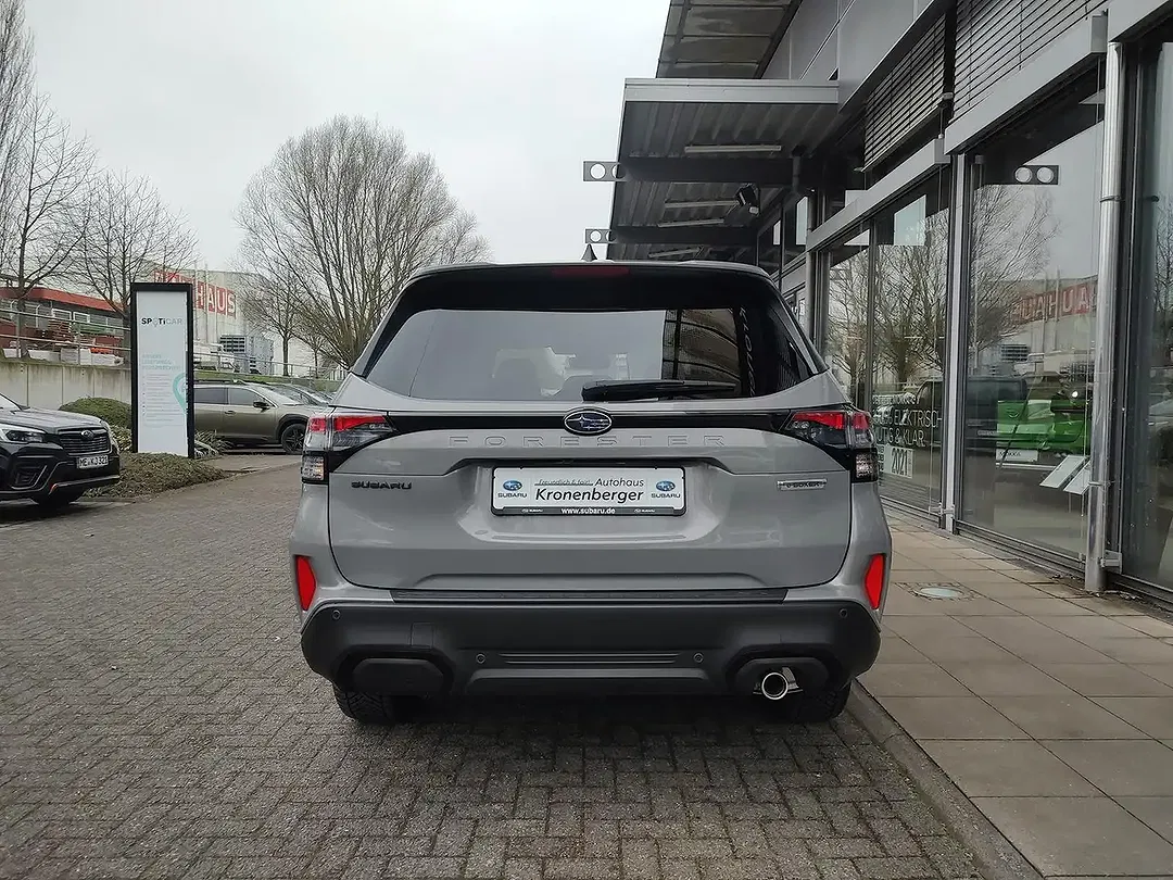 Subaru Forester - Thumbnail 4