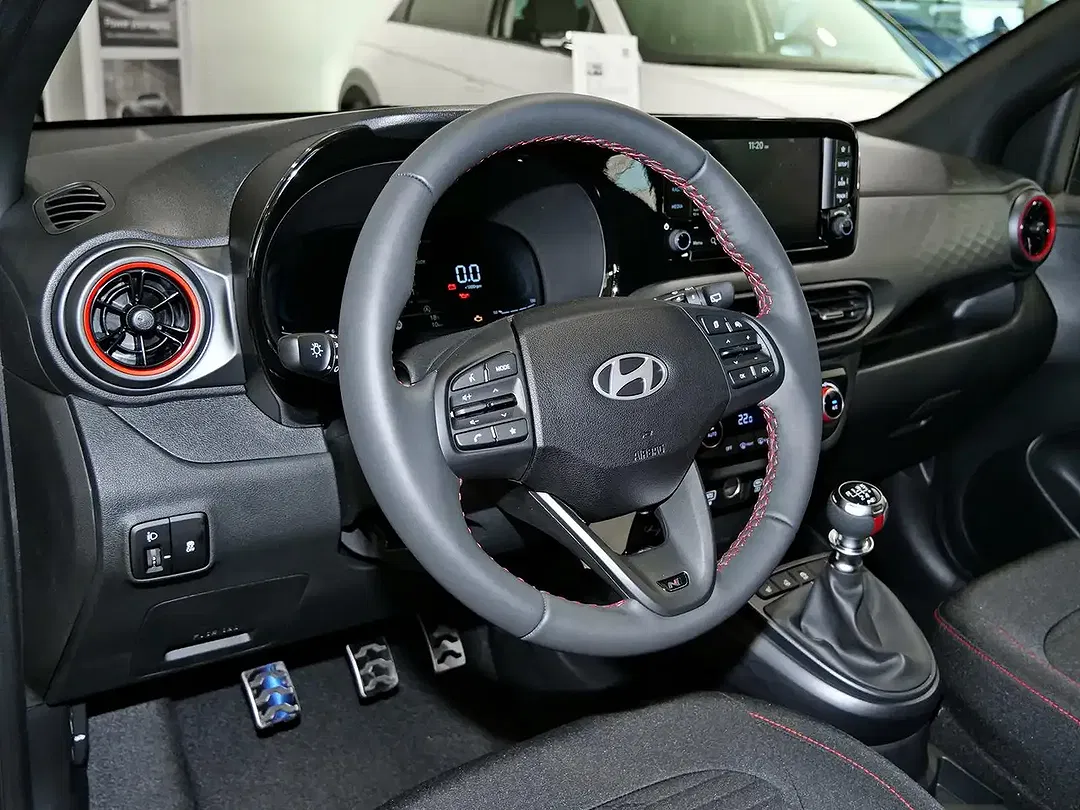 Hyundai i10 - Thumbnail 12