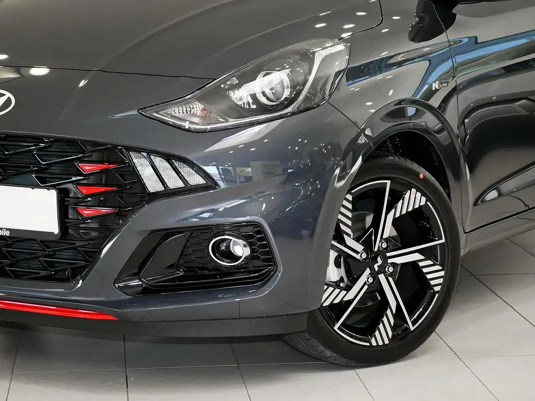 Hyundai i10 - Thumbnail 6