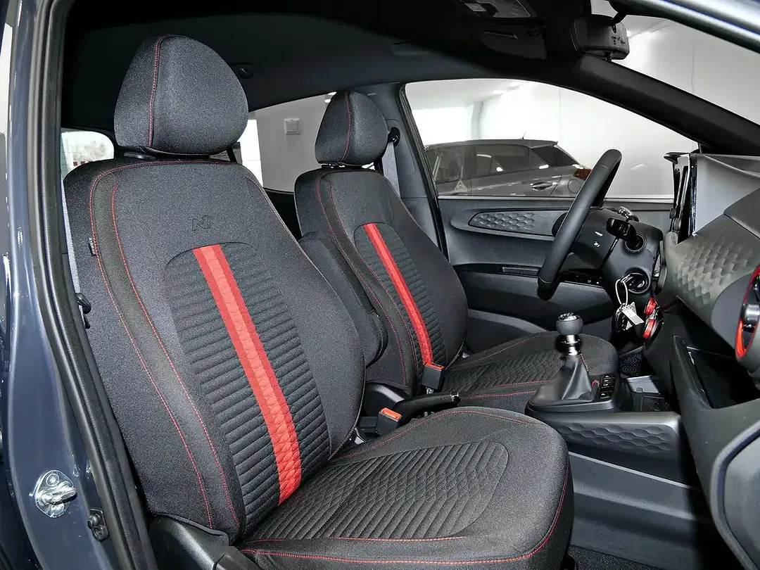 Hyundai i10 - Thumbnail 8