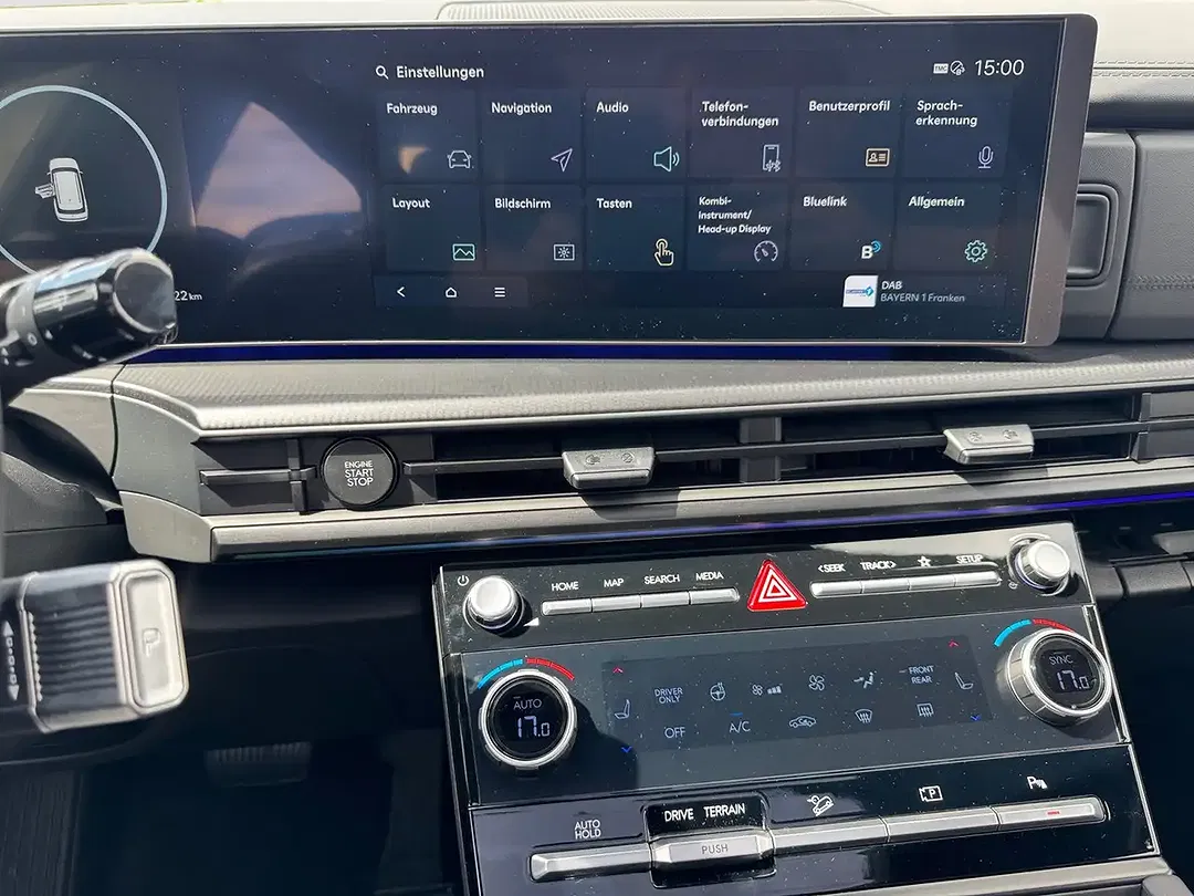 Hyundai SANTA FE - Thumbnail 11