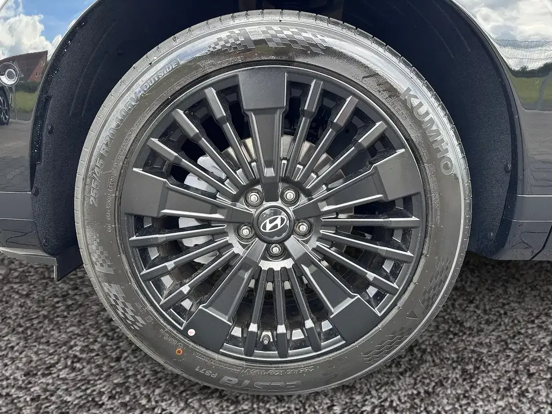 Hyundai SANTA FE - Thumbnail 7
