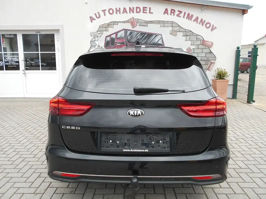 Kia Ceed SW / cee'd SW - Thumbnail 9