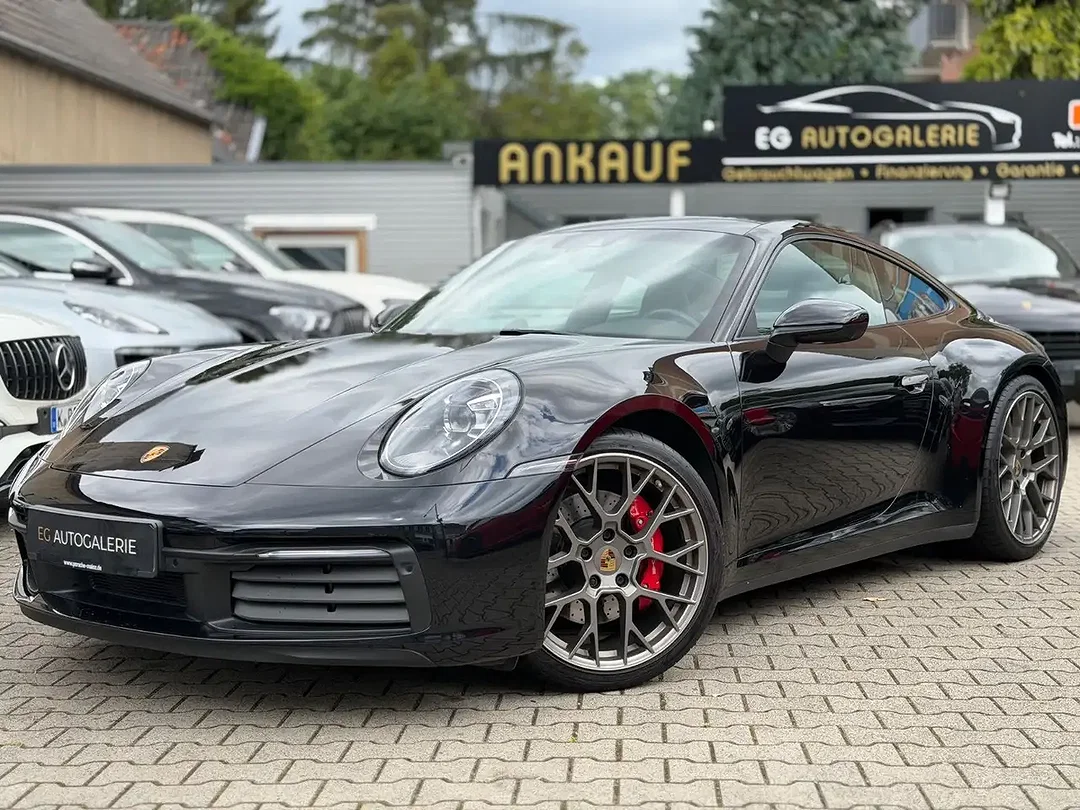 Porsche 992 - Afbeelding 1