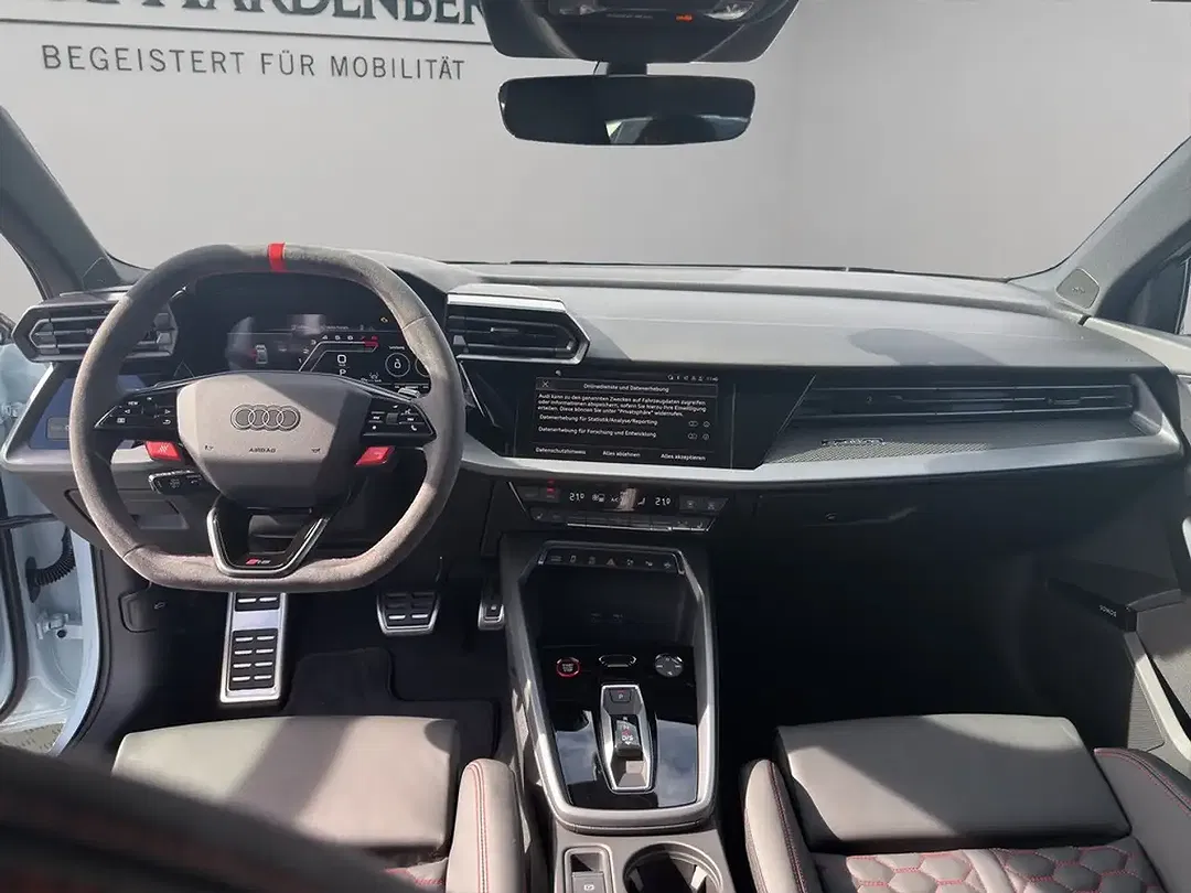 Audi RS3 - Thumbnail 14