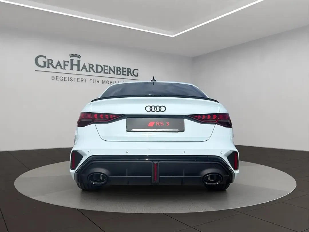 Audi RS3 - Thumbnail 5
