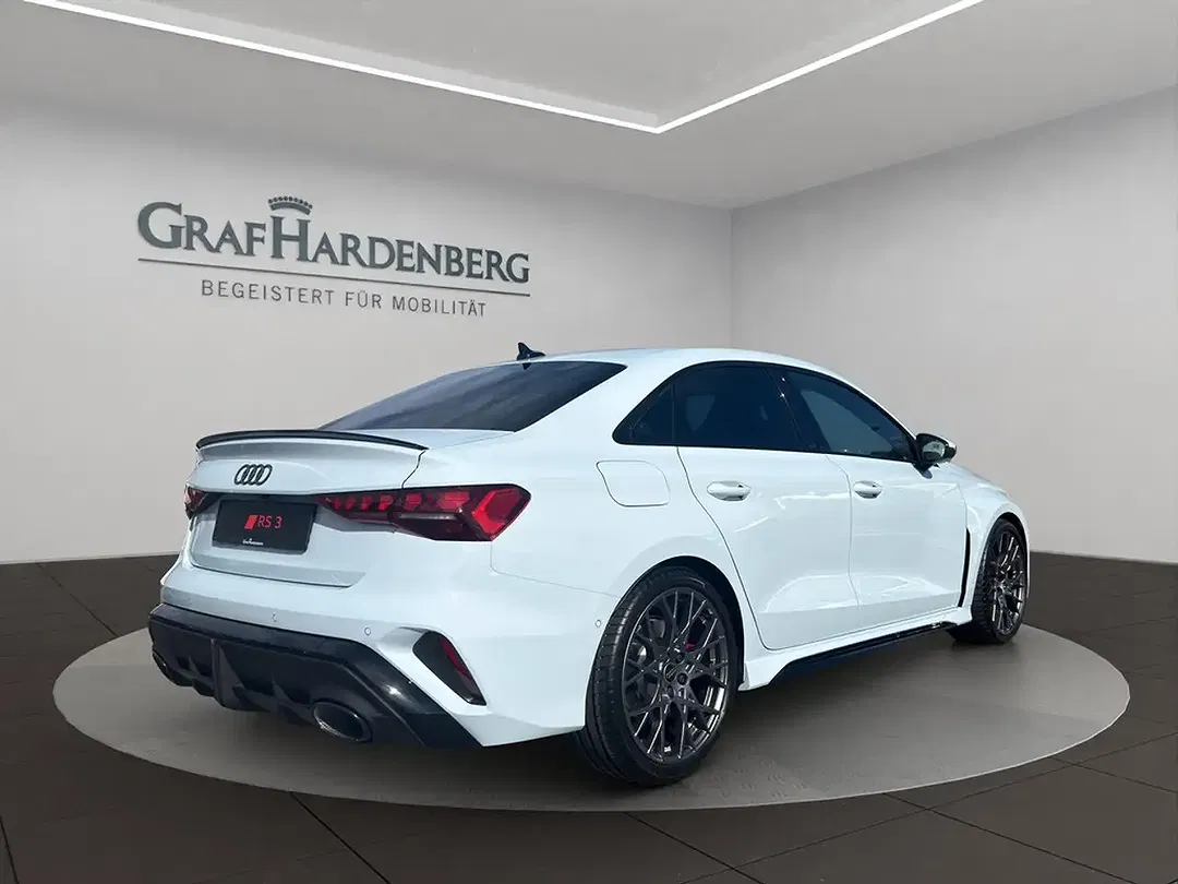 Audi RS3 - Thumbnail 6