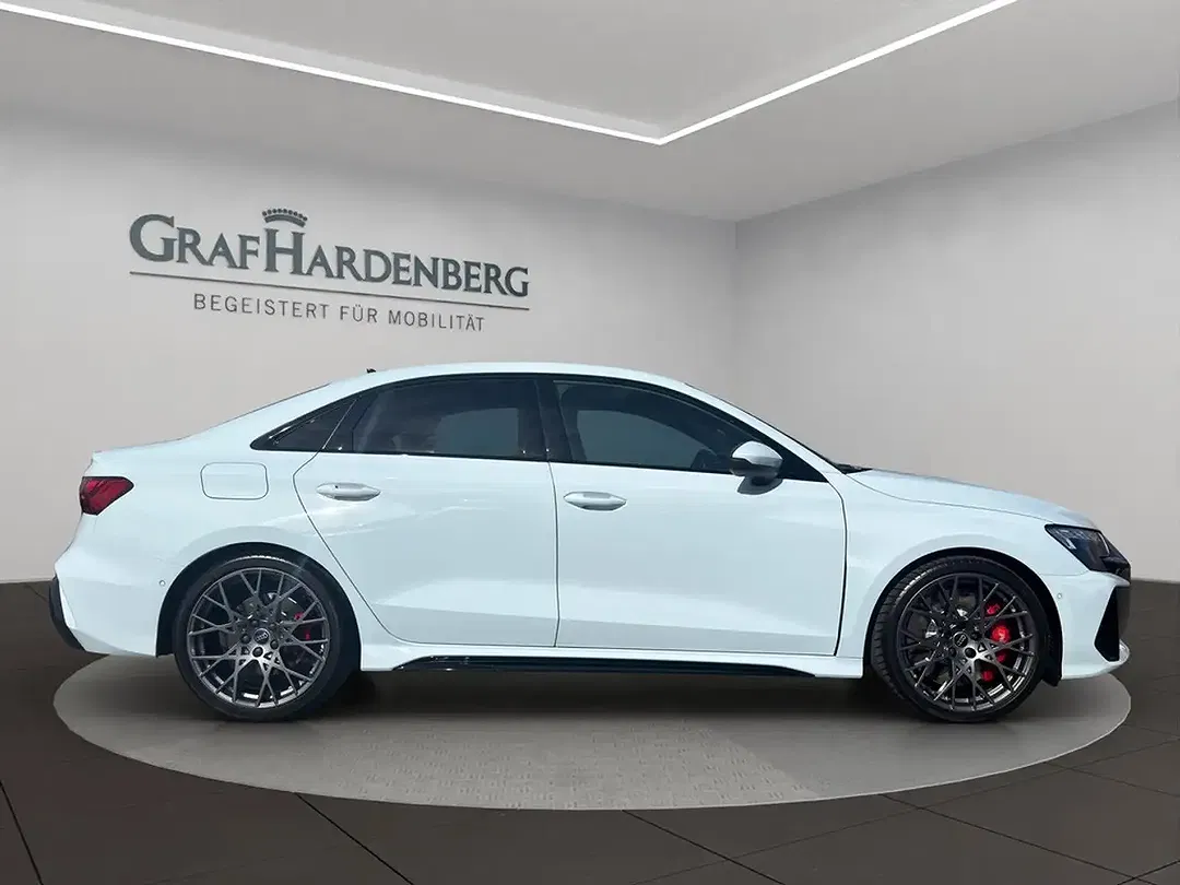 Audi RS3 - Thumbnail 7