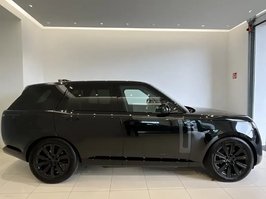 Land Rover Range Rover - Thumbnail 6