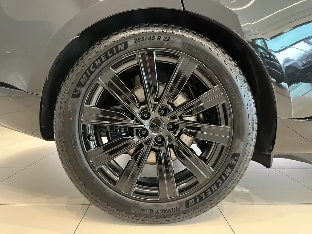Land Rover Range Rover - Thumbnail 9