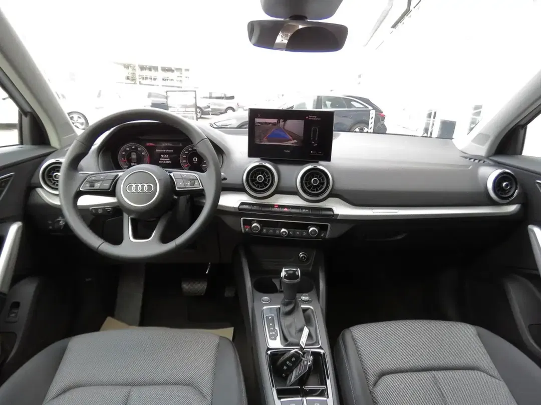 Audi Q2 - Thumbnail 6
