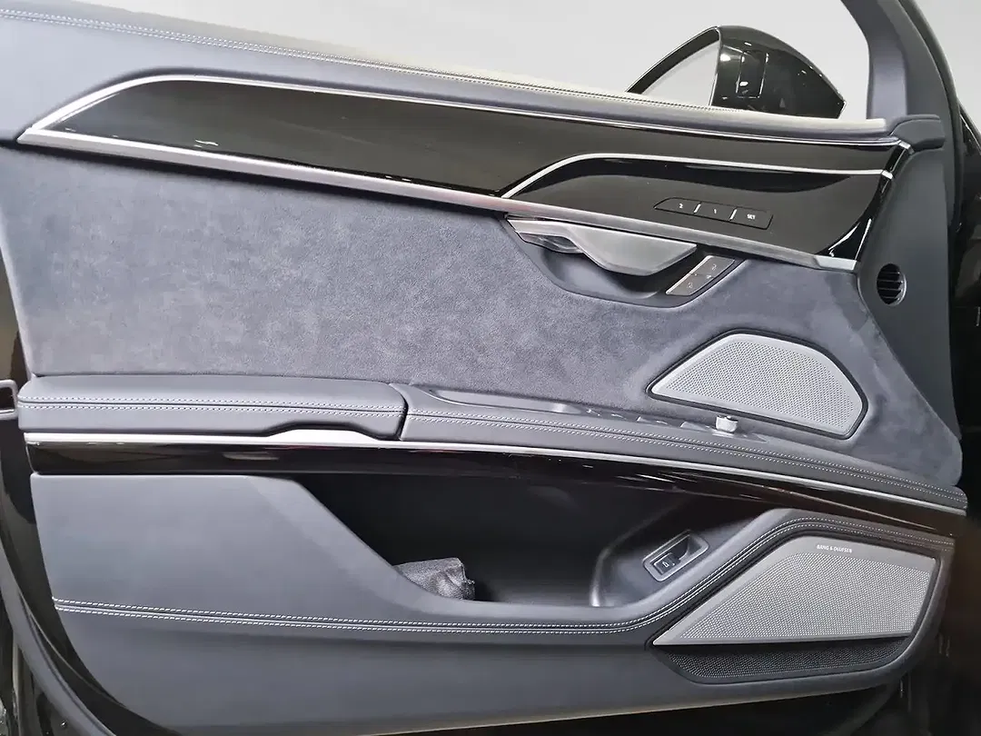 Audi S8 - Thumbnail 12
