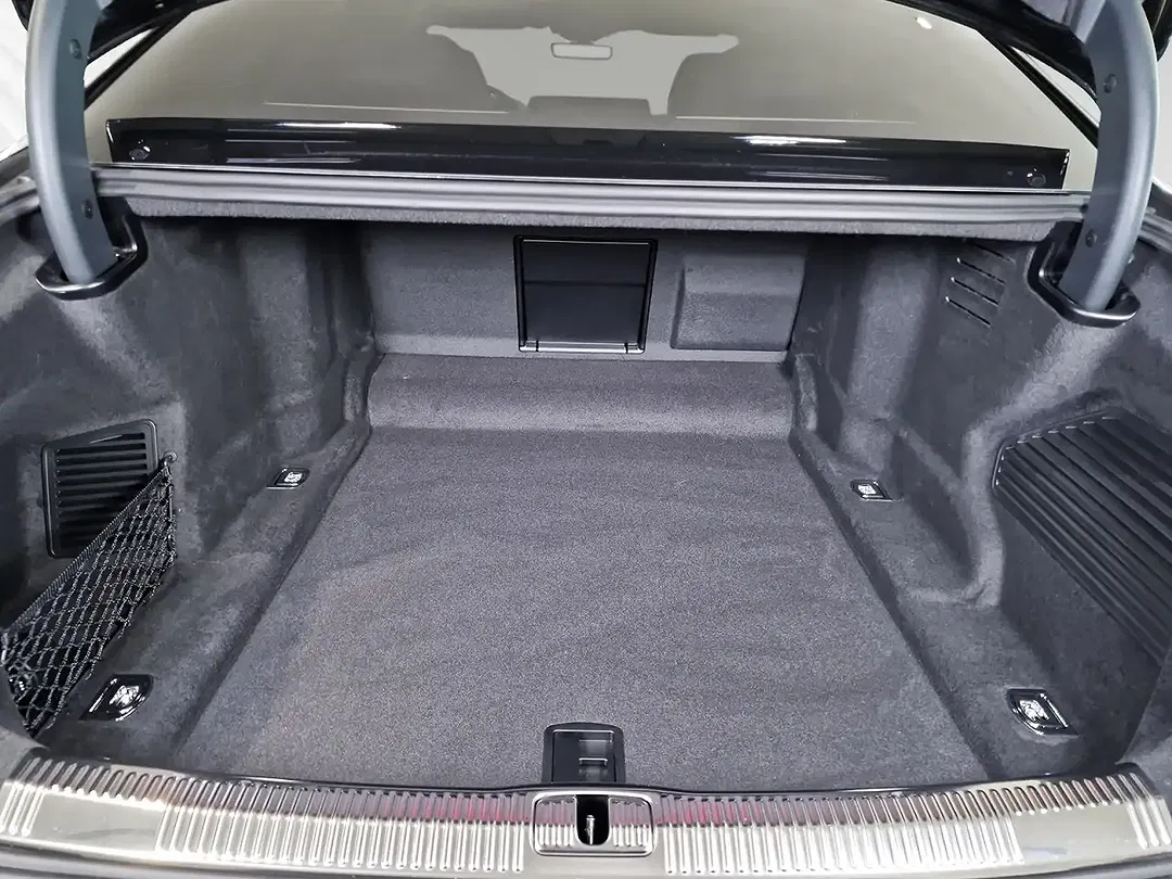 Audi S8 - Thumbnail 13
