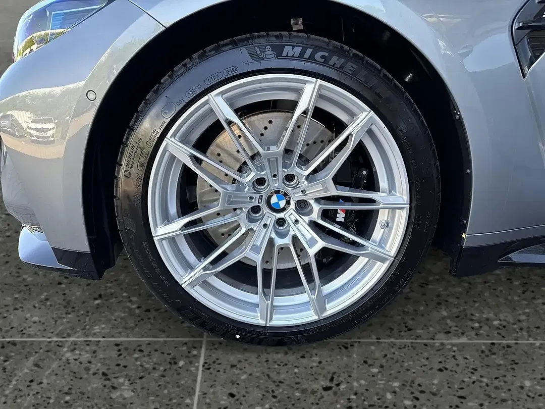 BMW M3 - Thumbnail 10