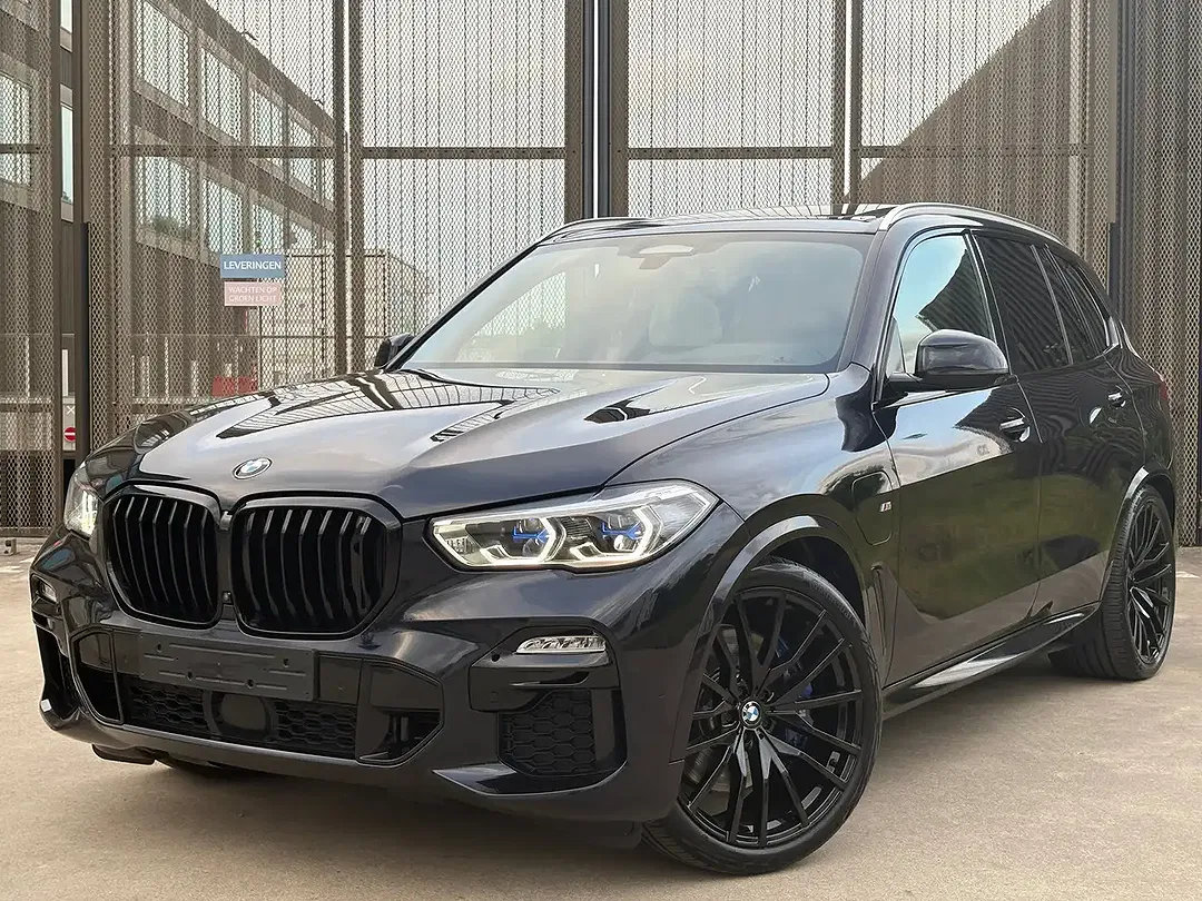BMW X5 - Thumbnail 2