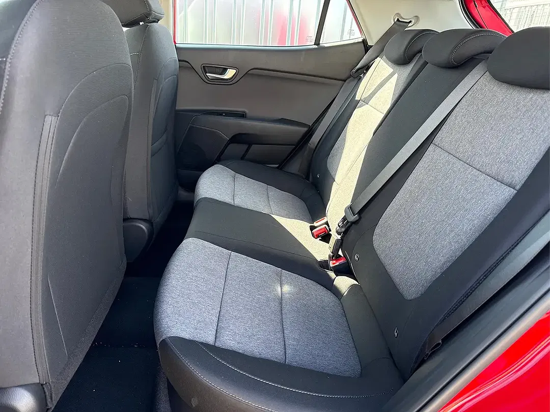 Kia Stonic - Thumbnail 9