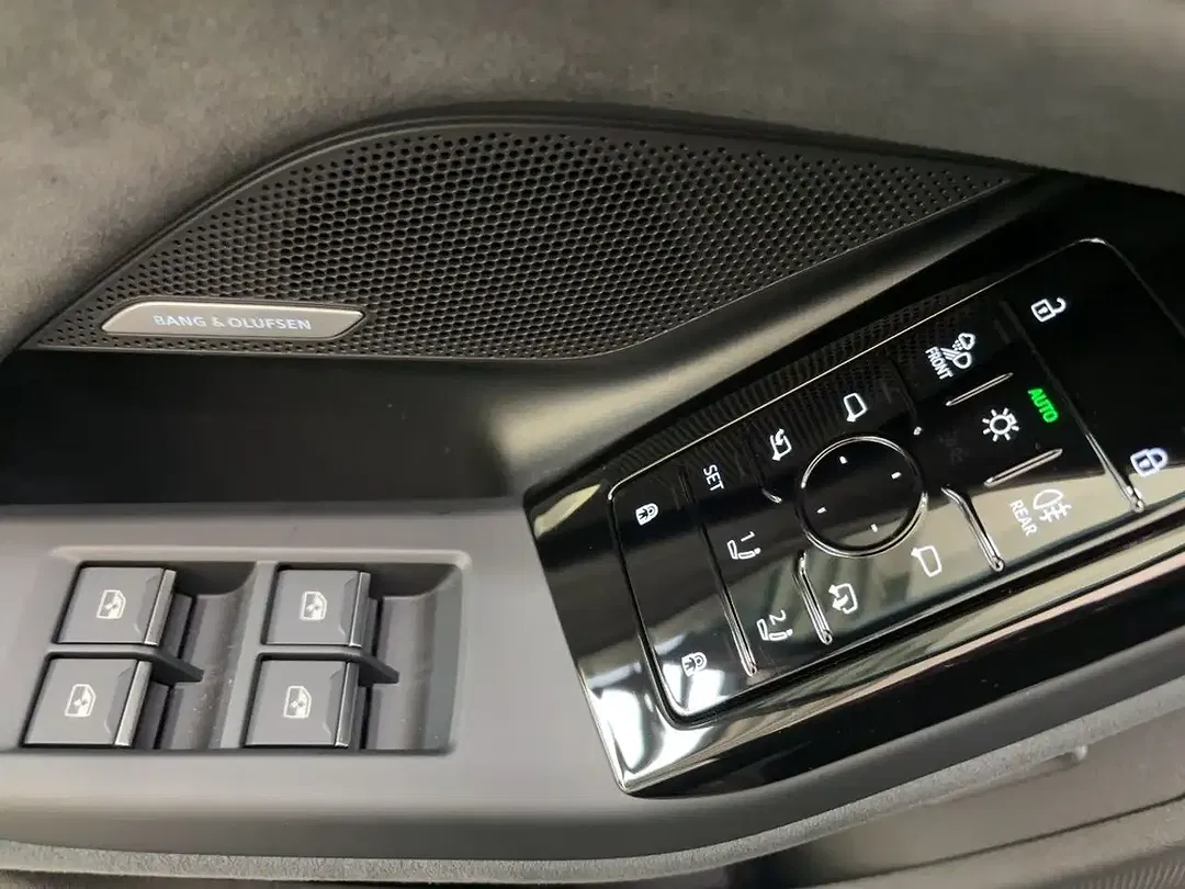 Audi A6 e-tron - Thumbnail 13