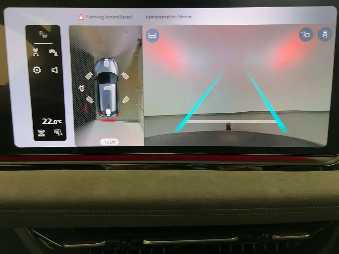 Audi A6 e-tron - Thumbnail 6