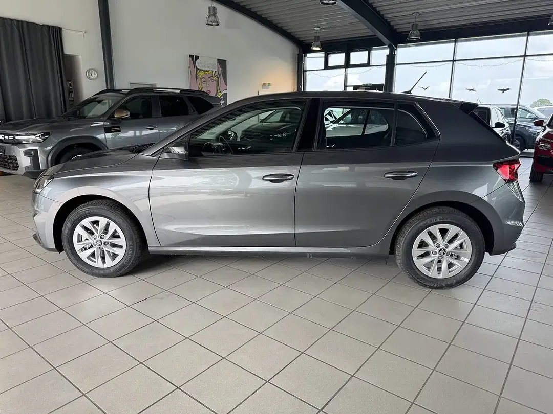 Skoda Fabia - Thumbnail 3