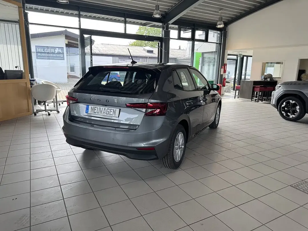 Skoda Fabia - Thumbnail 6