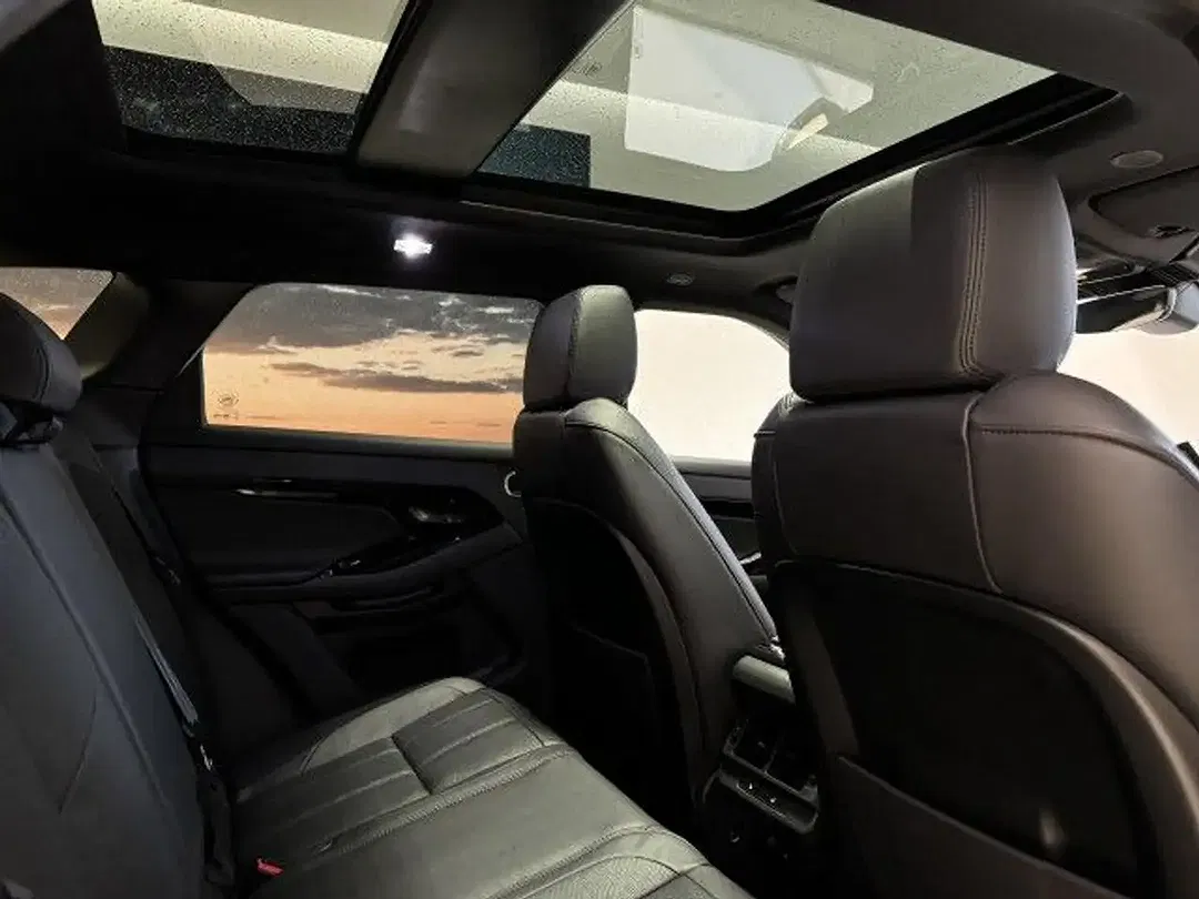 Land Rover Range Rover Evoque - Thumbnail 7
