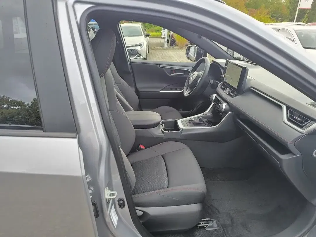 Toyota RAV 4 - Thumbnail 14