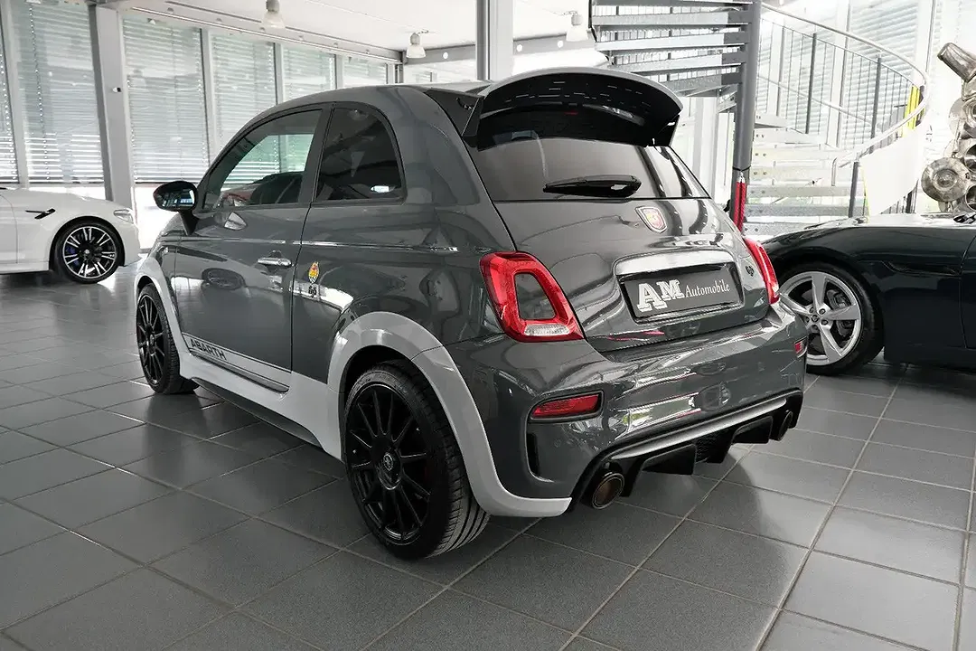 Abarth 695 - Thumbnail 2