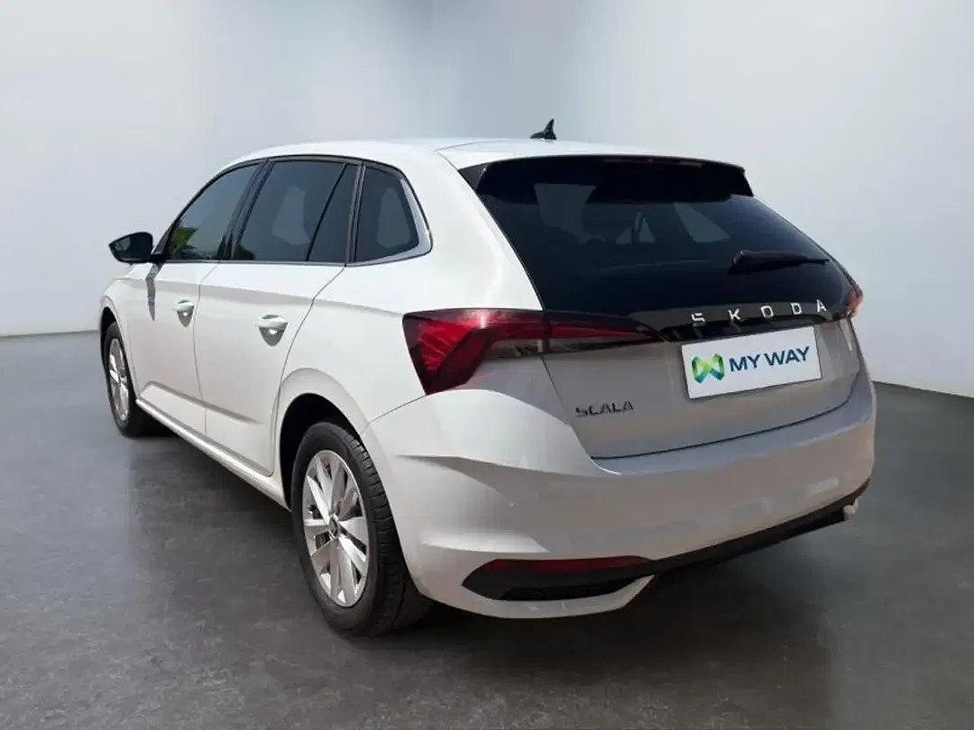 Skoda Scala - Thumbnail 3