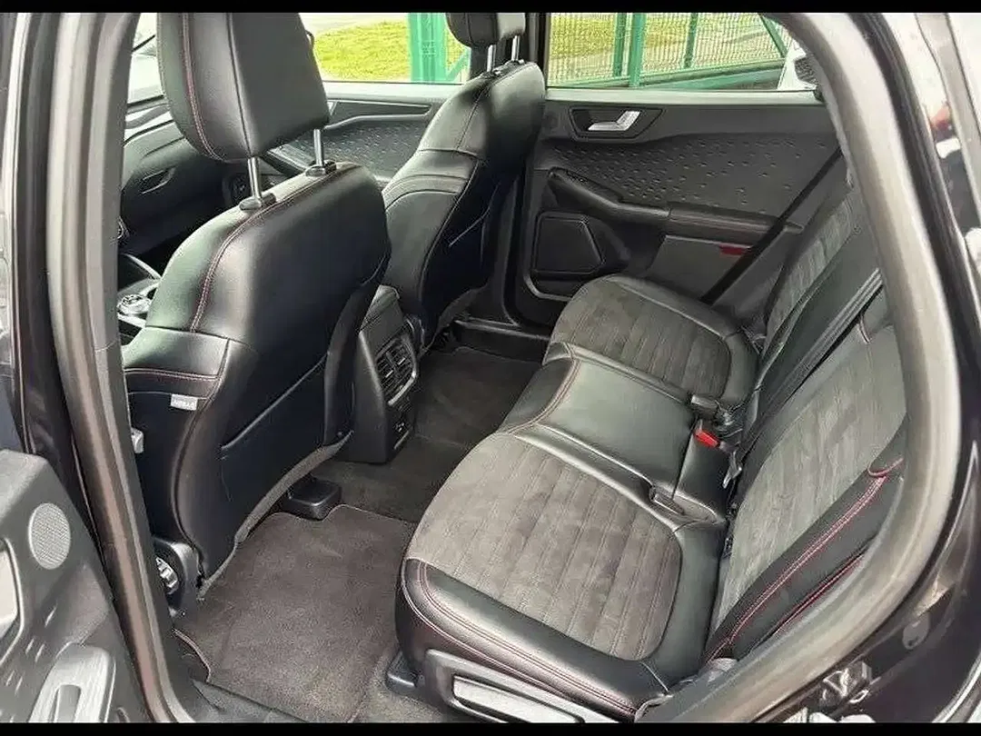 Ford Kuga - Thumbnail 12
