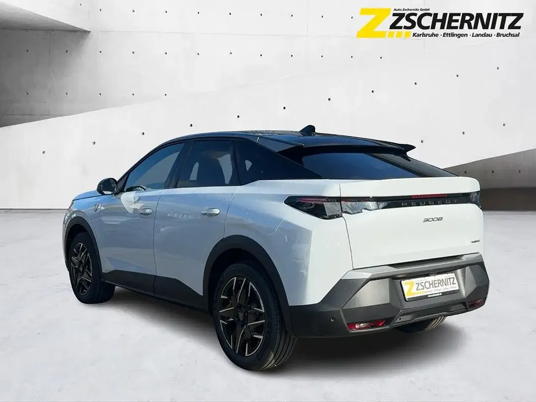 Peugeot 3008 - Thumbnail 2